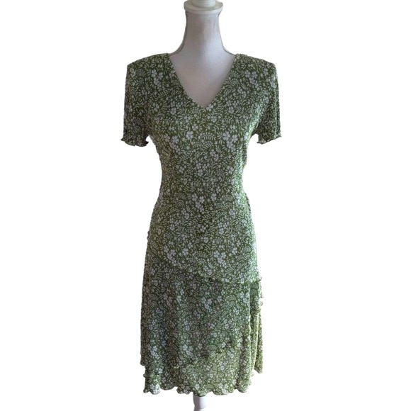 connected apparel Dresses & Skirts - connected apparel Women’s Floral Layered Midi Dress V Neck Size 6